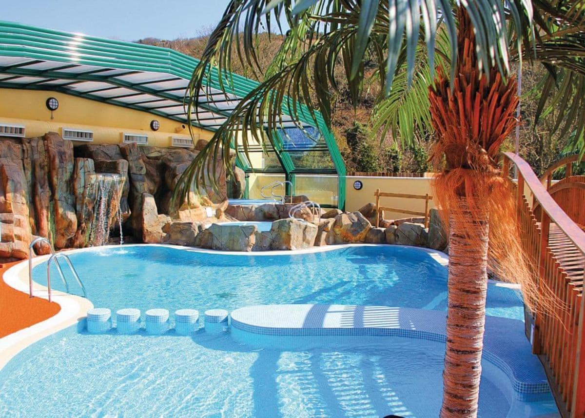 Cardigan Bay Holiday Park Экстерьер фото